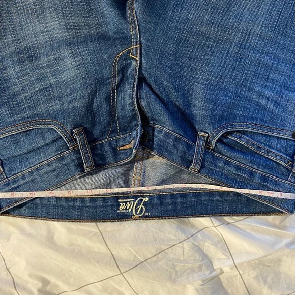 Old Navy Diva Jeans in Size 8 Long. Attention Tall Girls! Great Used Condition - Picture 4 of 12